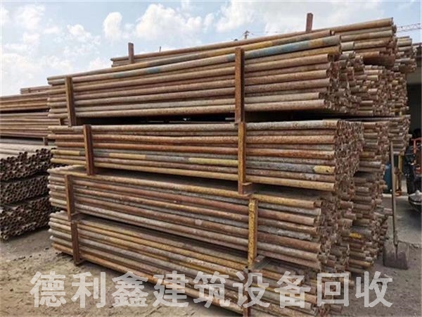 73623645.jpg 73623645.jpg