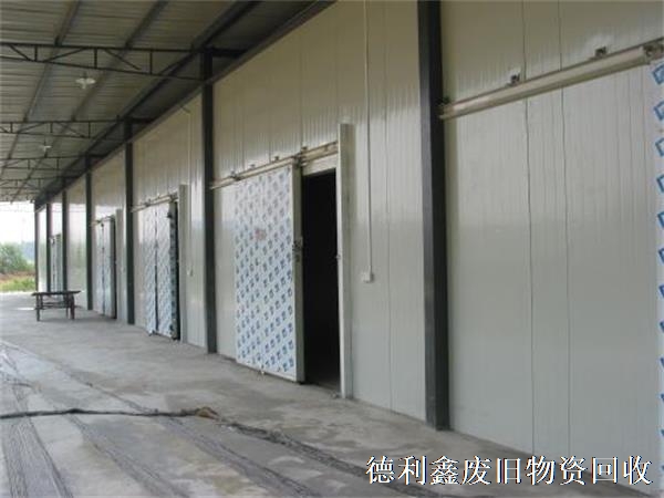 405434525.jpg 405434525.jpg