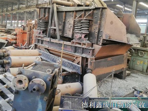 824135.png 824135.png